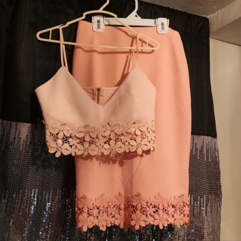 ⭐️SARAH LA 2 PIECE DRESS SET